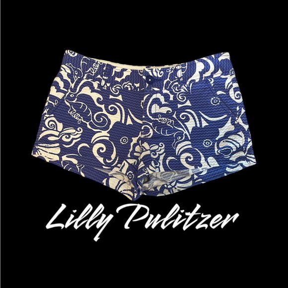 Lilly Pulitzer Blue/White shorts 🌼 Size 4 🌼 The Walsh Short - Picture 1 of 4